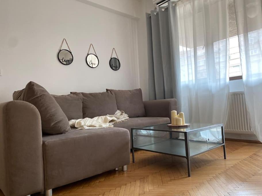 2 Bedroom Apartment With Terrace In City Center Bükreş Dış mekan fotoğraf
